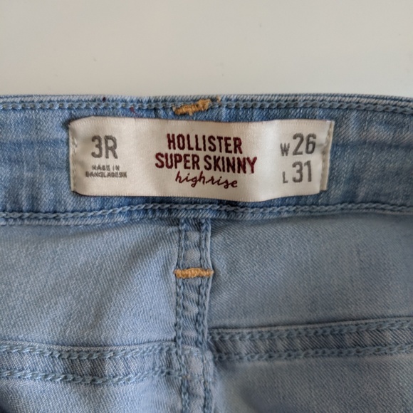 Hollister Super Skinny High Rise - Picture 3 of 3